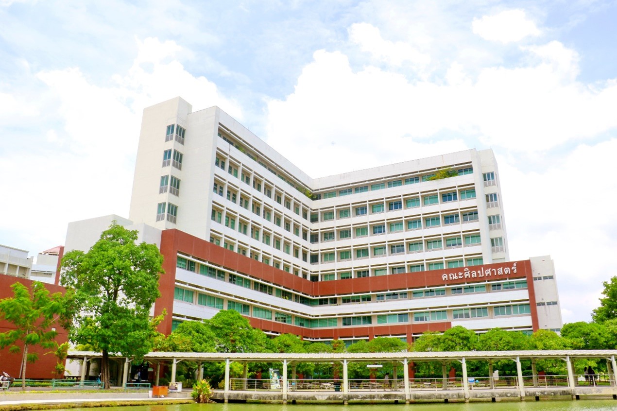 ภาพคณะศิลปศาสตร์ ศูนย์รังสิตในปัจจุบัน